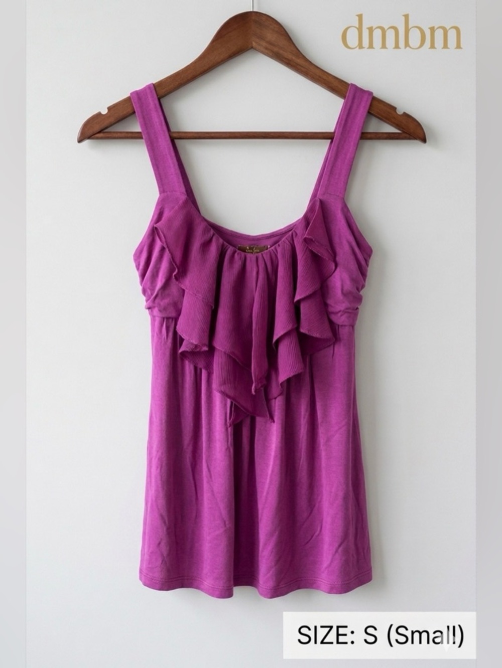 Chic Magenta Ruffled Women's Blouse tank top size small summer wear